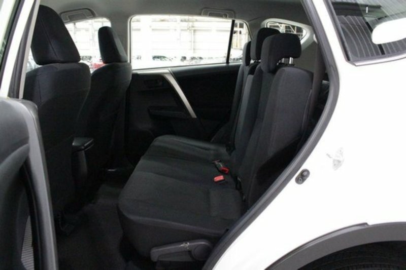2015 TOYOTA RAV4 GX (4x4) ASA44R MY14 UPGRADE