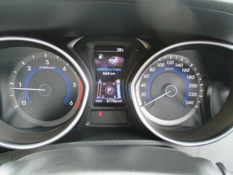 2014 HYUNDAI i30 PREMIUM 1.6 CRDi GD MY14