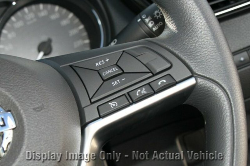 2017 NISSAN X-TRAIL