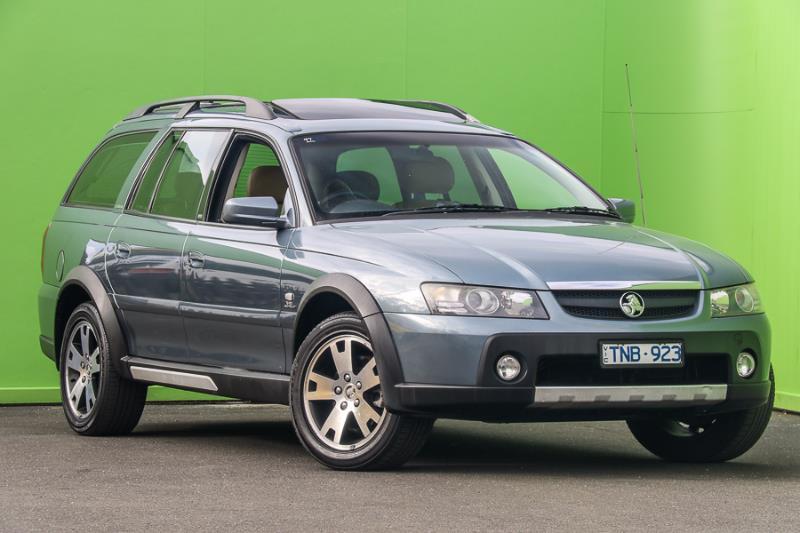 2005 HOLDEN ADVENTRA