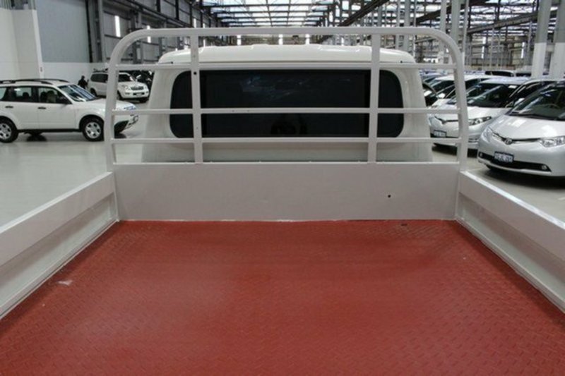 2014 TOYOTA LANDCRUISER GXL (4x4) VDJ79R MY12 UPDATE