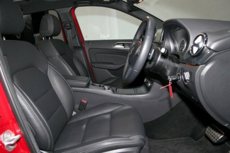 2014 MERCEDES-BENZ B250 246 MY14