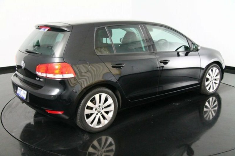 2009 VOLKSWAGEN GOLF 103TDI DSG Comfortline VI