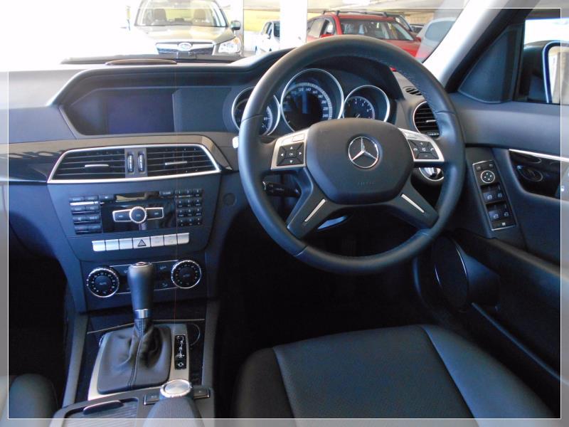 2012 MERCEDES-BENZ C200 BlueEFFICIENCY W204