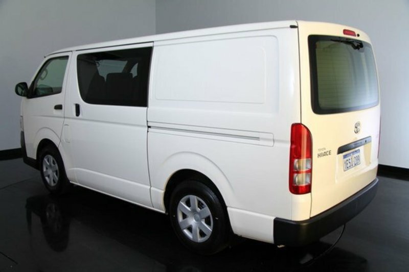 2012 TOYOTA HIACE LWB TRH201R MY12