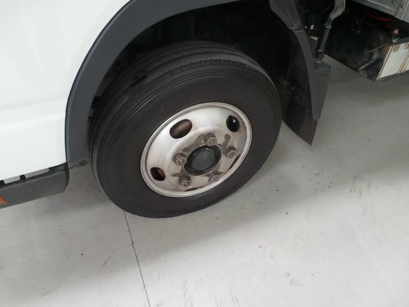 2010 FUSO CANTER PANTECH