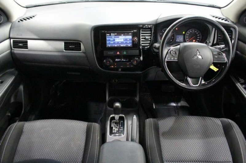 2015 MITSUBISHI OUTLANDER ES (4x4) ZJ MY14.5