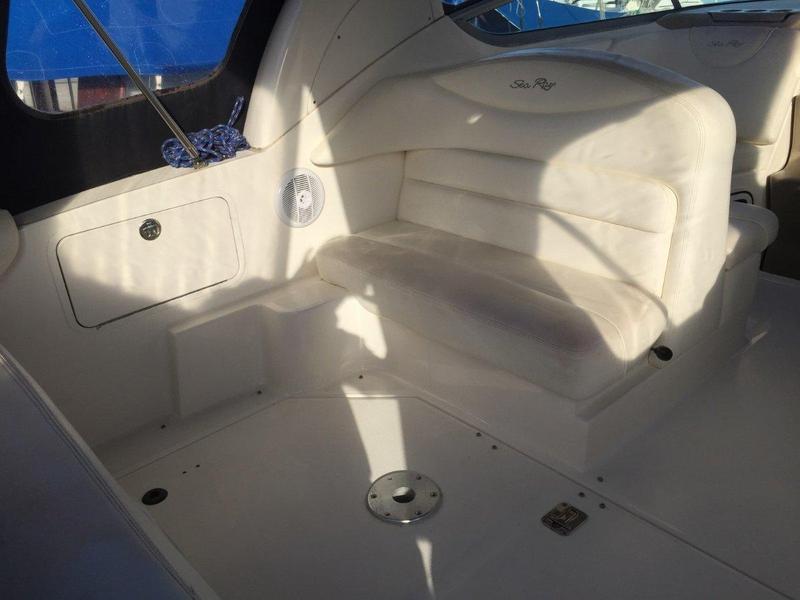 Sea Ray 315 Sundancer Including Hillarys PEN!