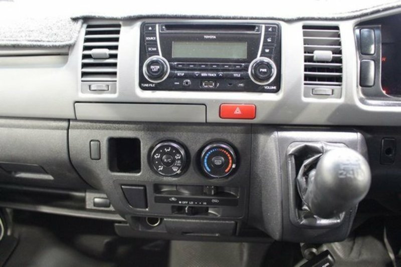 2013 TOYOTA HIACE LWB TRH201R MY12 UPGRADE