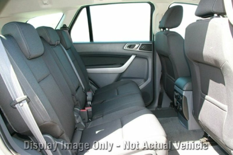 2017 FORD EVEREST TREND UA MY17