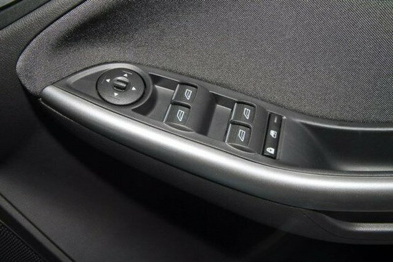 2016 FORD FOCUS Trend LZ
