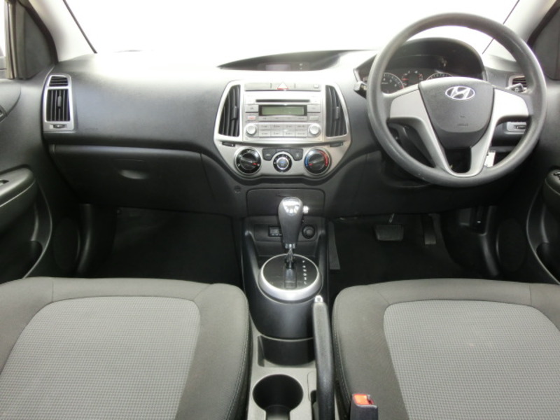 2013 HYUNDAI i20 ACTIVE PB MY12.5