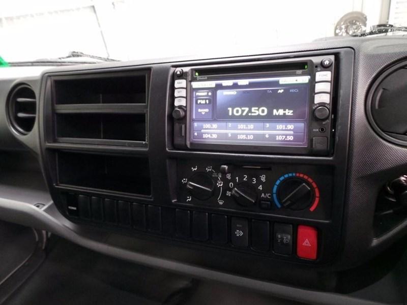 2017 HINO 300 SERIES - 716