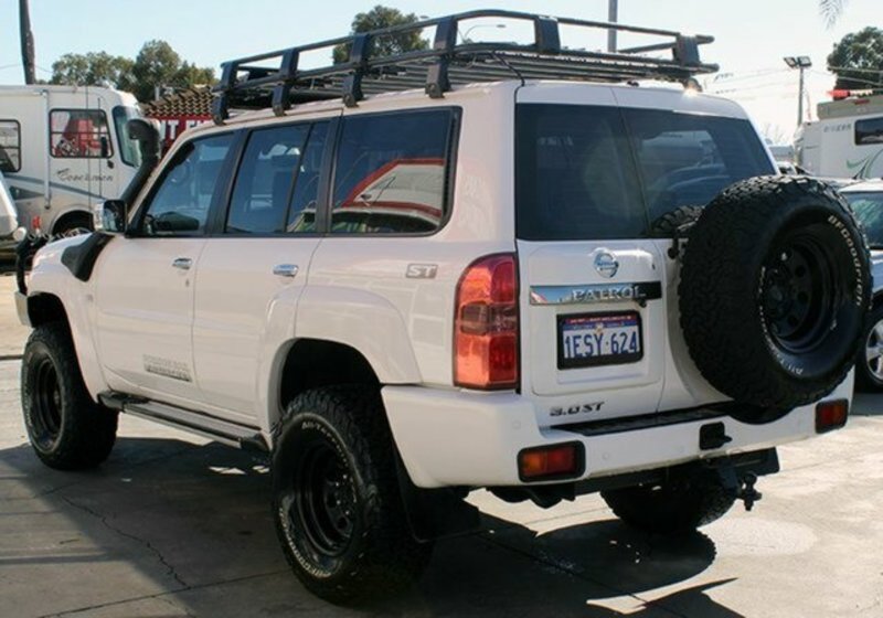 2011 NISSAN PATROL ST (4x4) GU VII