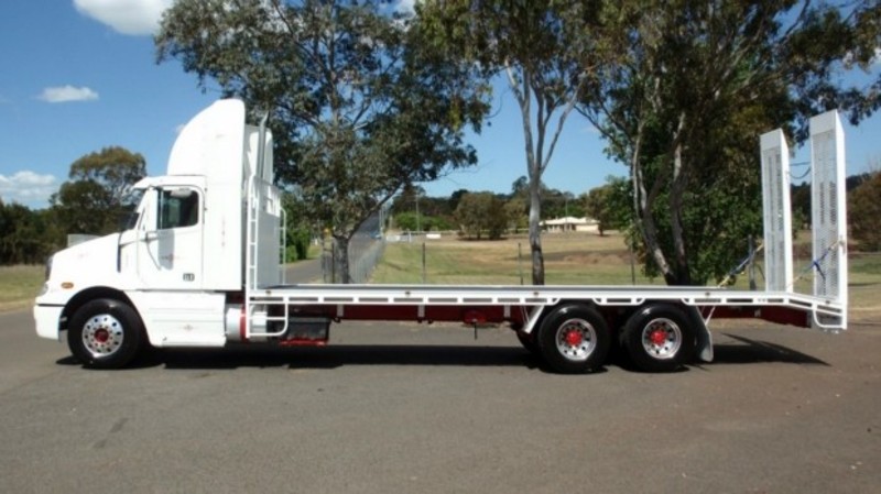 FLX 2007 Freightliner Truck FLX Columbia