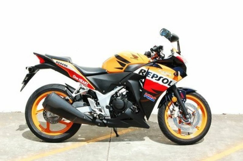 2013 HONDA 250CC CBR250R REPSOL (ABS)