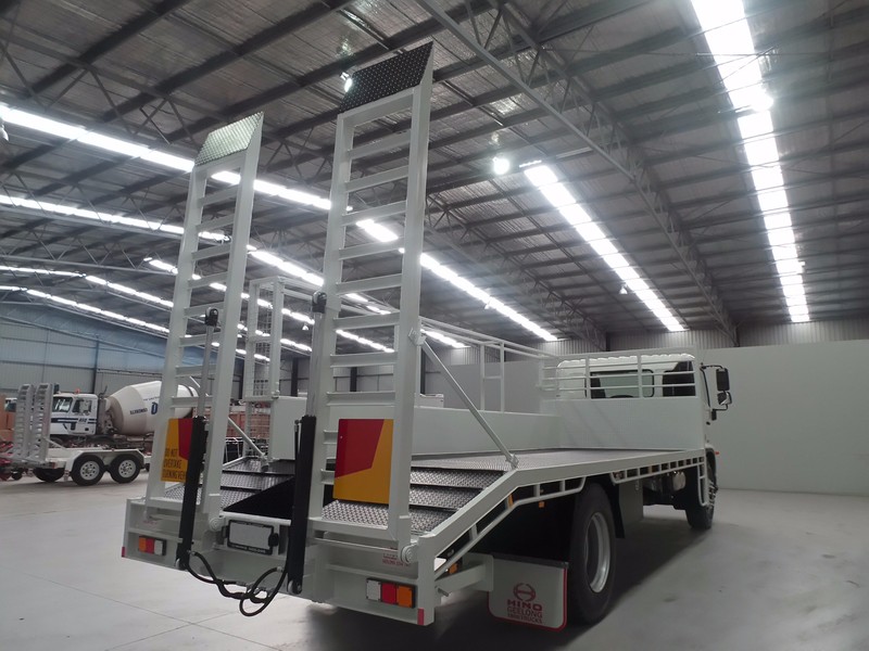 2016 HINO GH 1728-500 Series GH 1728-500 Series Truck