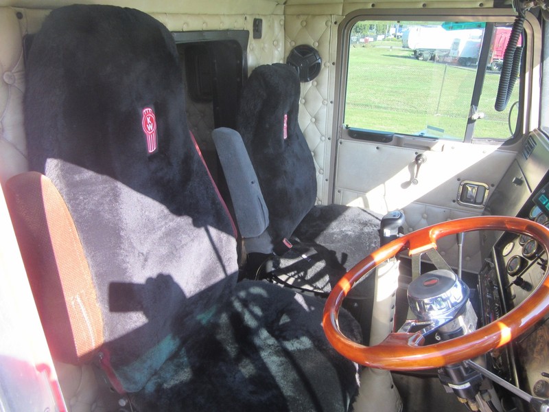 1994 KENWORTH T900 Classic T900 Truck