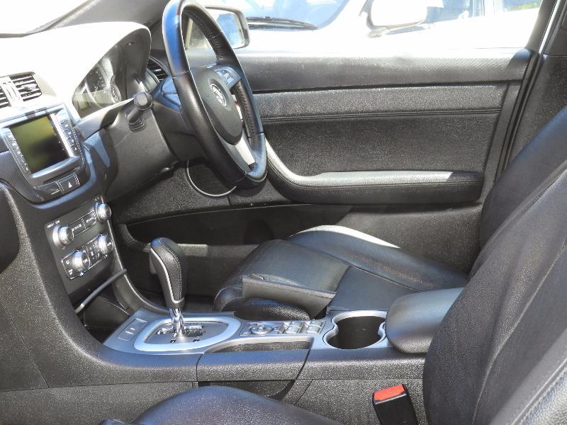 2011 HOLDEN CALAIS VE II
