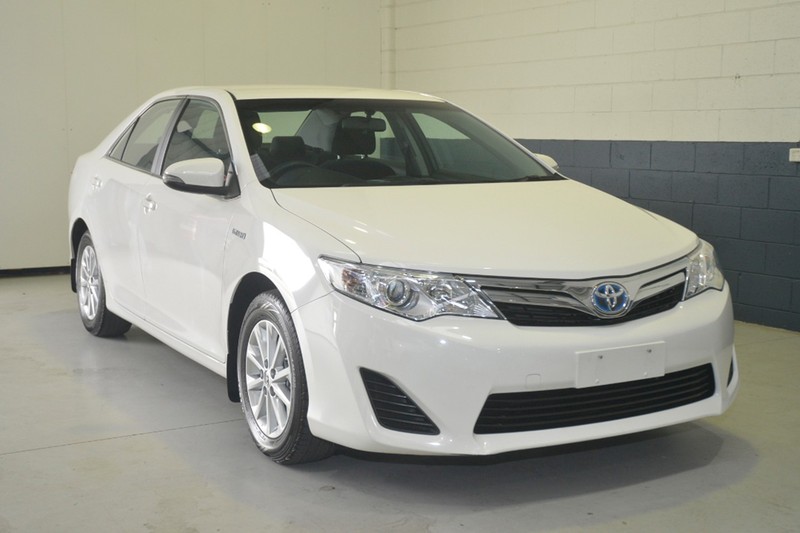 2013 TOYOTA CAMRY HYBRID H AVV50R