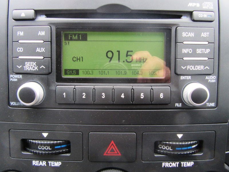 2010 KIA GRAND CARNIVAL SI VQ