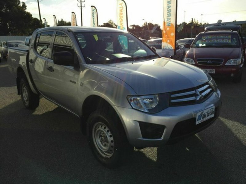 2011 MITSUBISHI TRITON turbo diesel auto MN GLX