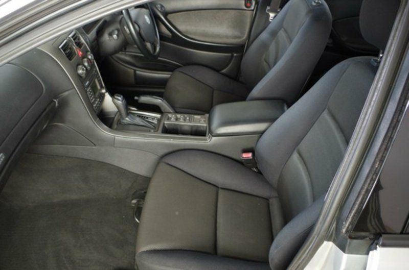 2004 HOLDEN COMMODORE SV6 VZ