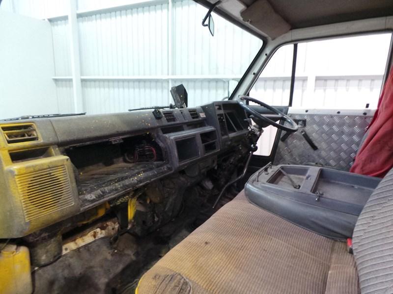 1999 DAIHATSU DELTA Factory Tipper