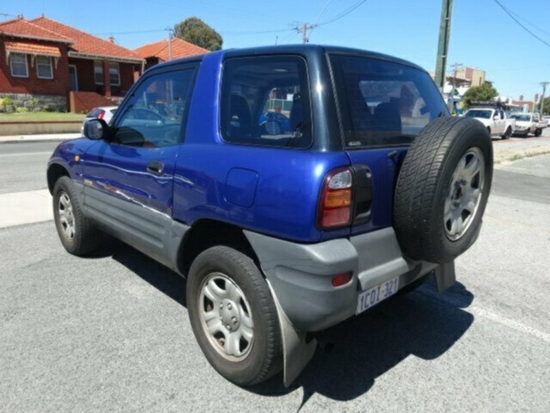 1999 TOYOTA RAV4 (4x4)