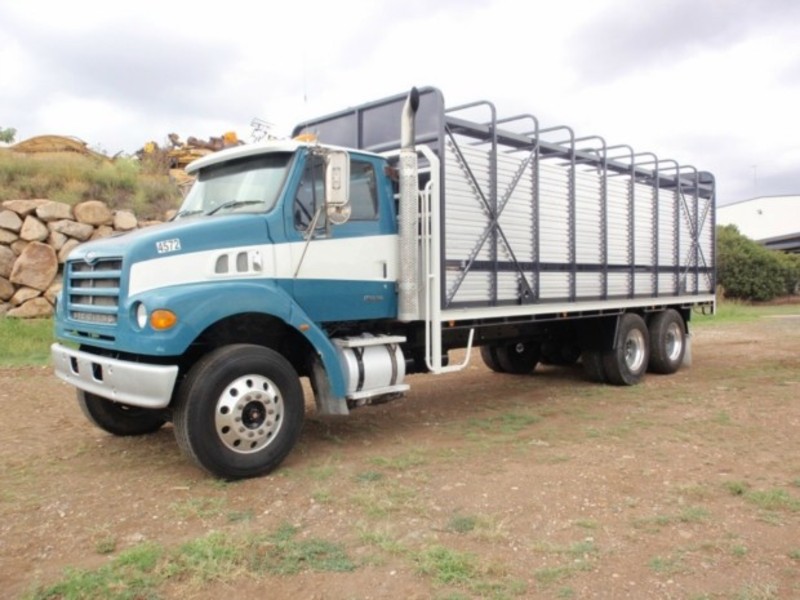 2003 STERLING Truck