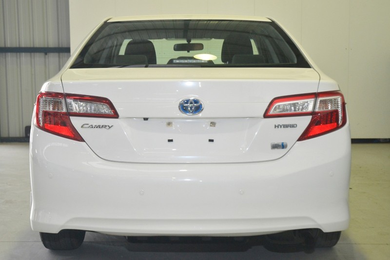 2013 TOYOTA CAMRY HYBRID H AVV50R