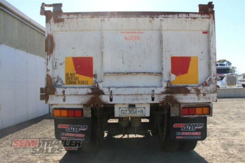 2008 AJ Stock Pig Tipping Pig Trailer