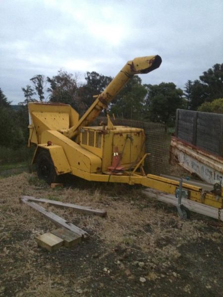 WAYNE DRUM TREE CHIPPER / MULCHER
