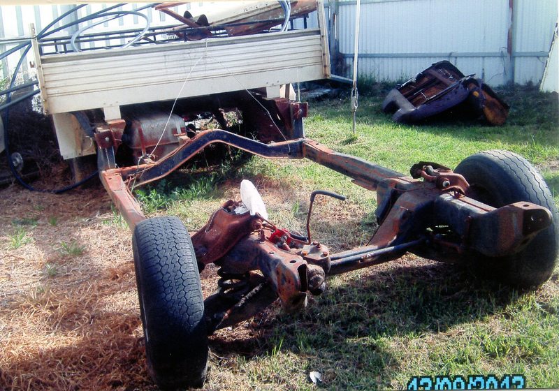 HOLDEN 1 TON CHASSIS