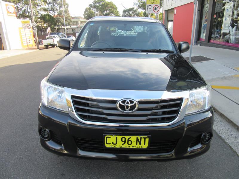 2012 TOYOTA HILUX SR GGN15R MY12