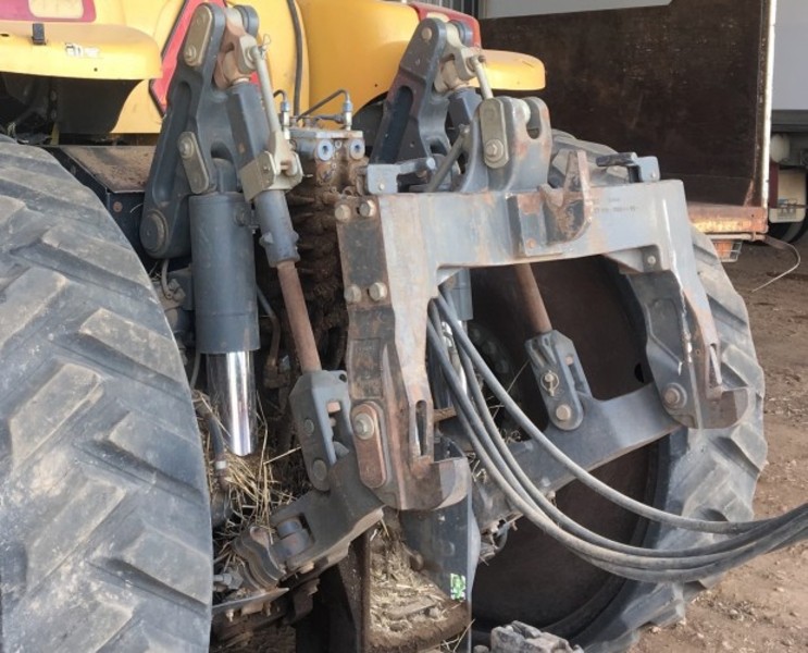 Challenger MT765 Tractor