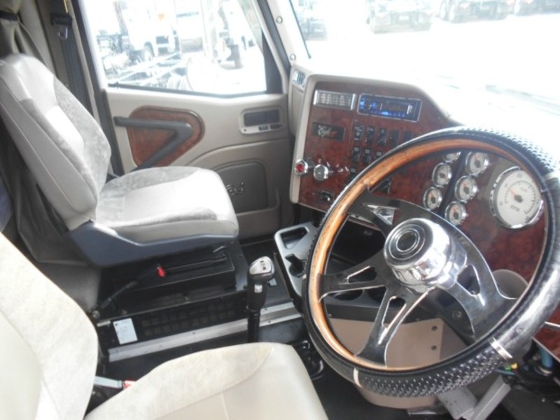 2007 INTERNATIONAL 9900 Eagle 9900 Eagle Truck