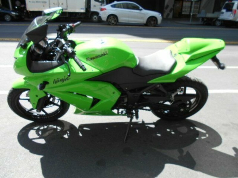 2009 KAWASAKI Ninja 250R (EX250)