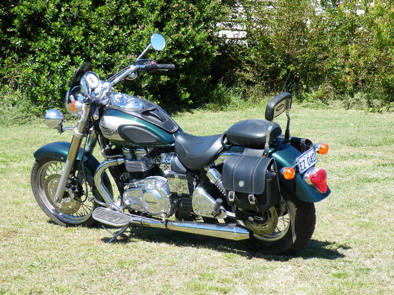2004 TRIUMPH AMERICA