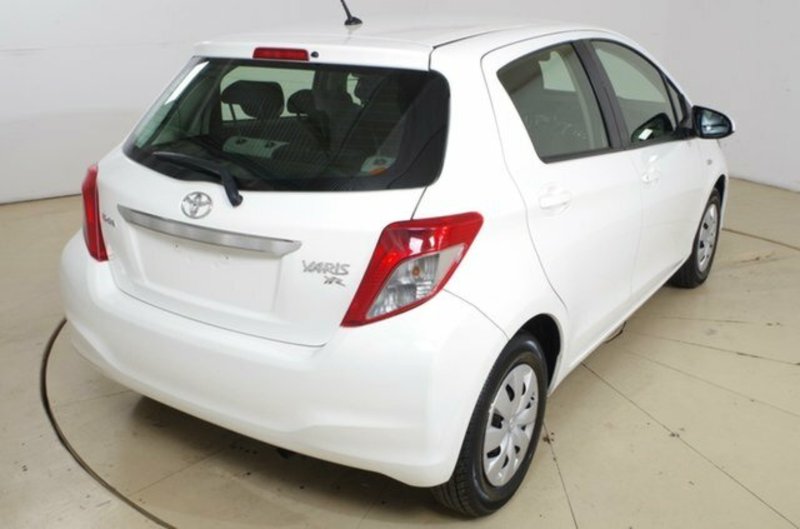 2013 TOYOTA YARIS YR NCP130R