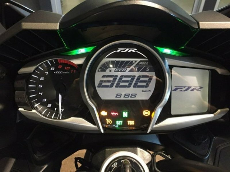 2013 YAMAHA FJR1300A