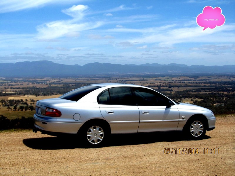 2001 HOLDEN COMMODORE ACCLAIM VX