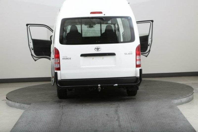 2014 TOYOTA HIACE SLWB KDH221R MY14