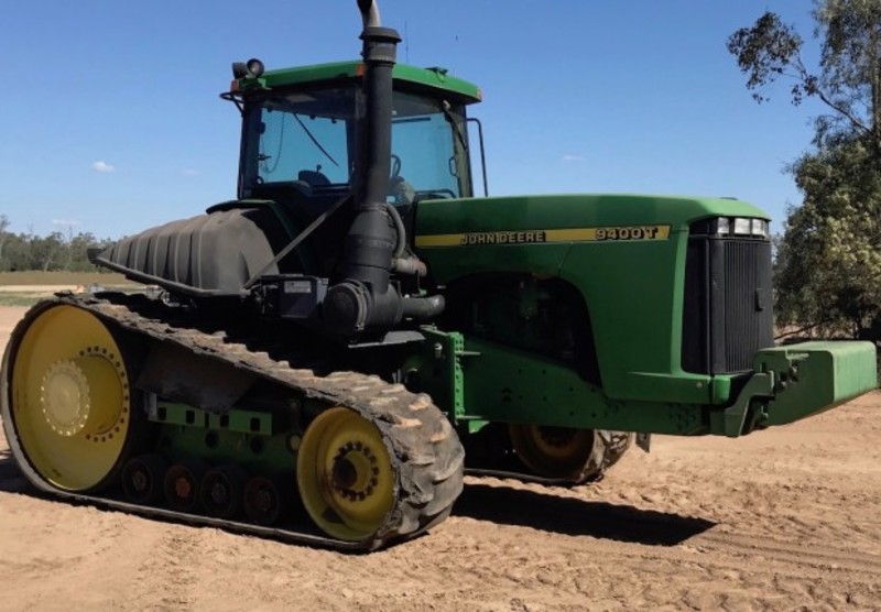 JOHN DEERE 9400T Tractor