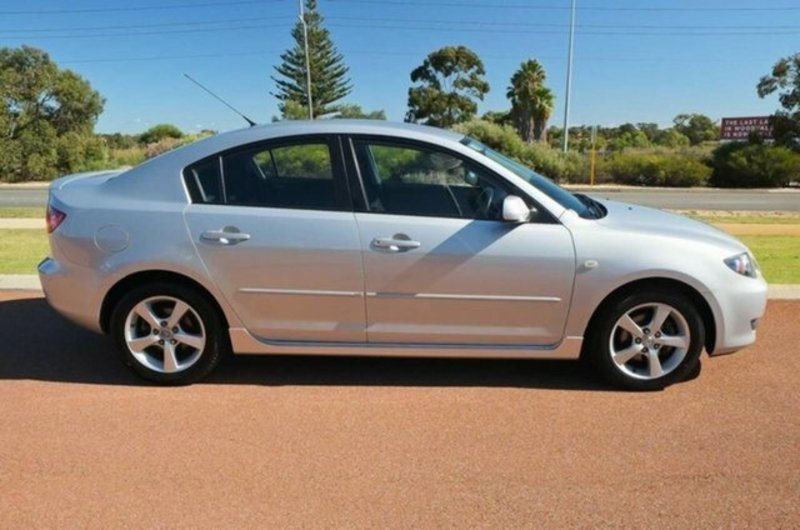 2005 MAZDA MAZDA3 MAXX BK