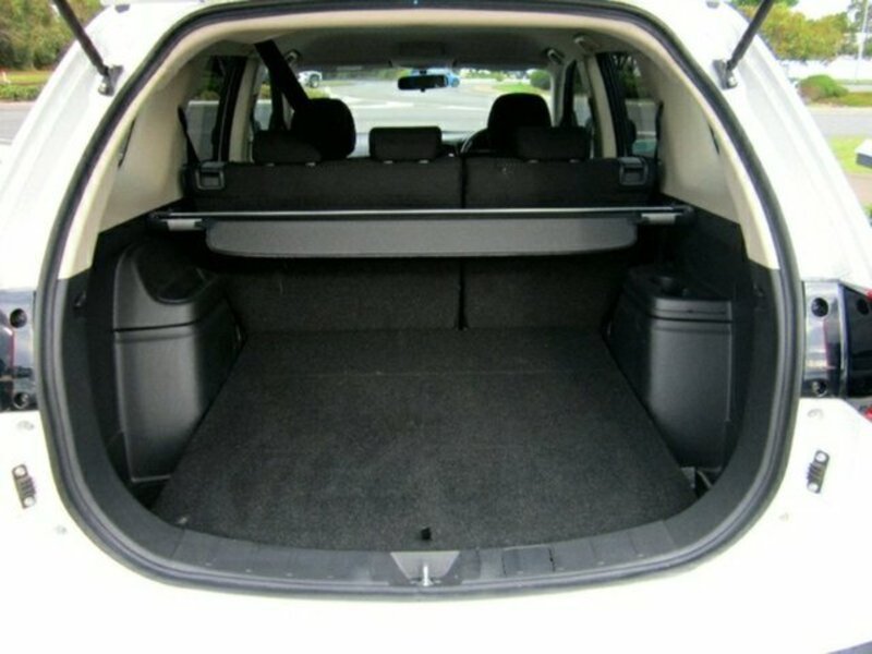 2014 MITSUBISHI OUTLANDER ES (4x2) ZJ MY14.5