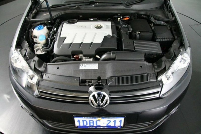 2009 VOLKSWAGEN GOLF 103TDI DSG Comfortline VI