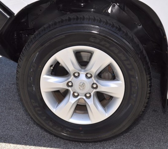 2010 TOYOTA LANDCRUISER PRADO GXL KDJ150R