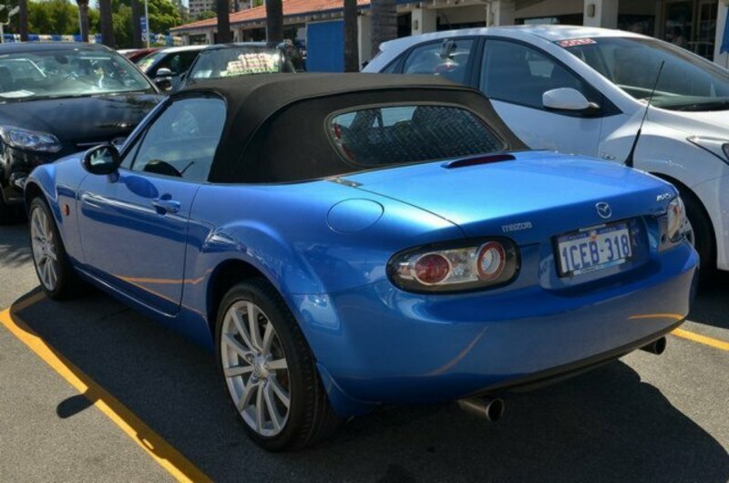 2006 MAZDA MX-5 NC