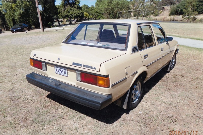 1982 TOYOTA COROLLA
